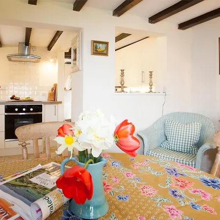 2 Bed In G0172 펜션 오스머덜리