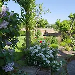 Holiday home 2 Bed In Northallerton Oc-g0172 *