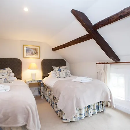 2 Bed In G0172 * 奥斯莫瑟尔雷